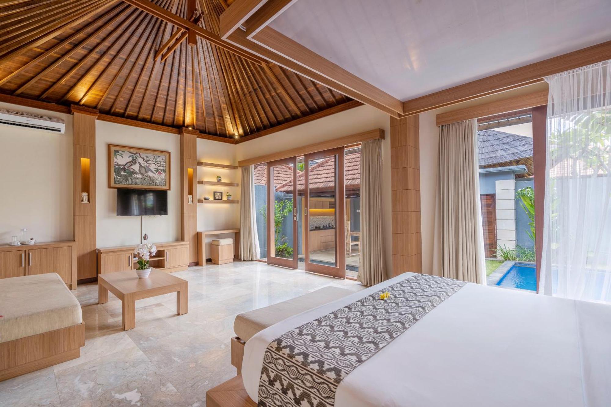 Kings By Moria Denpasar (Bali)